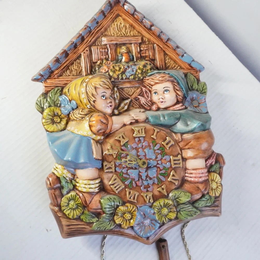 VTG Ceramic Alpine Boy Girl Wall Faux Cuckoo Clock 3D Pendulum Pinecone‎ Weights